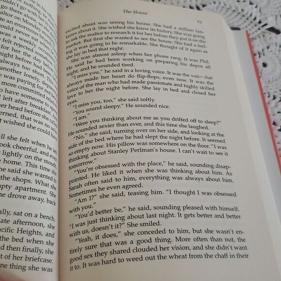 💚3/$20 Vintage Book - "The House" by Danielle Steele (2006) - Picture 10 of 10